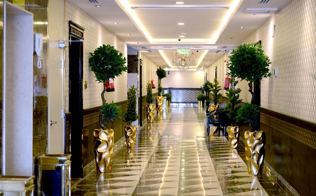 Marina Hotel Rayyis Bagian luar foto